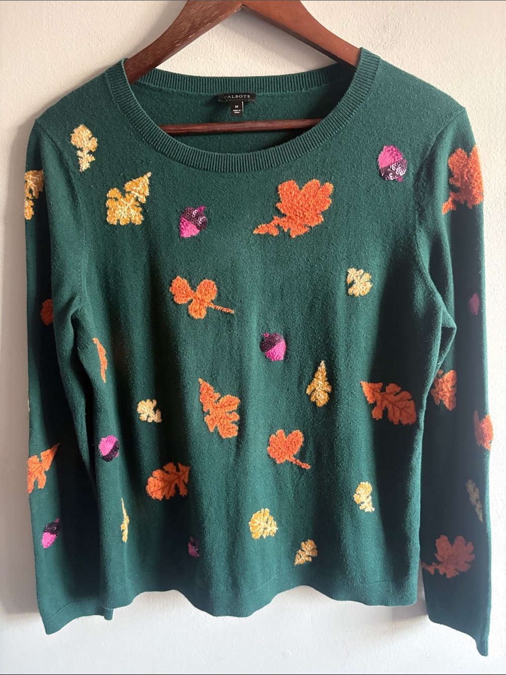 Talbots M Green Fall Leaves Acorn Embroidered Sequin Sweater Autumn